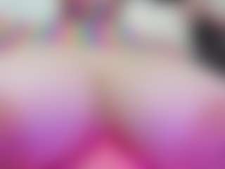 Live cam show with juliana-bigboobs - Spank Mature on Camsoda