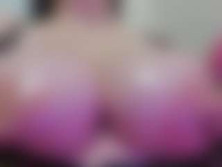 Live cam show with juliana-bigboobs - Green Eyes on camwithhim.com
