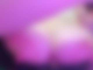 juliana-bigboobs's Live Sex Cam Show