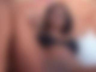 Live cam show with lokita loving - Natural on SinfulBabes