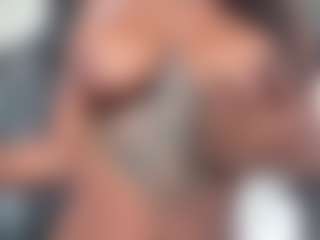 lokita loving's Live Sex Cam Show