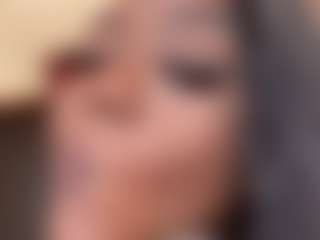 lokita loving's Live Sex Cam Show