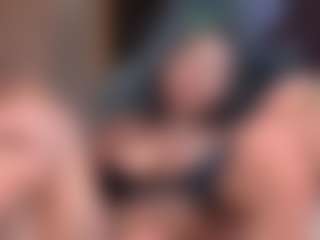 lokita loving's Live Sex Cam Show