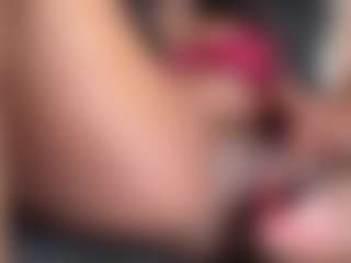 lokita loving's Live Sex Cam Show