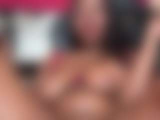 lokita loving's Live Sex Cam Show