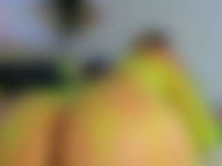 valeryguti1's Live Sex Cam Show