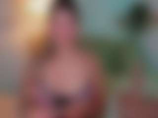 valeryguti1's Live Sex Cam Show