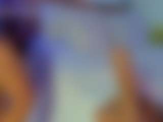 Live cam show with valeryguti1 - Redbone on parknlotfishbdy