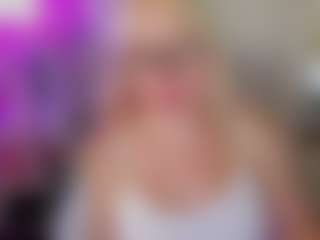 Live cam show with elinocean - College on SpankPalCams
