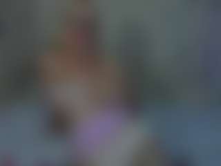 Live cam show with elinocean - Tattoos on Mixed Magazine Live