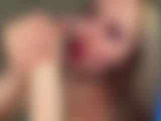 Live cam show with elinocean - Blue Eyes on Hubzter Live
