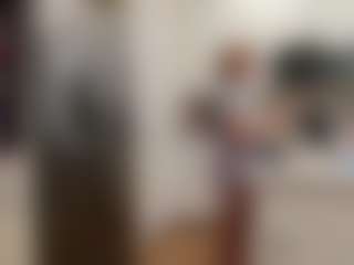 blondiewithanass's Live Sex Cam Show