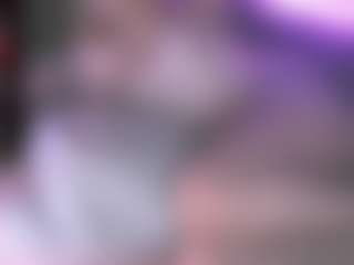 Live cam show with blondiewithanass - Butt Plug on Free Soda