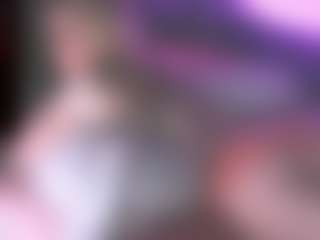 blondiewithanass's Live Sex Cam Show