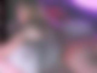 blondiewithanass's Live Sex Cam Show