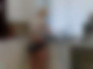 blondiewithanass's Live Sex Cam Show