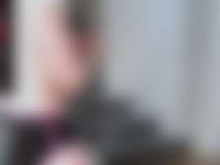 blondiewithanass's Live Sex Cam Show
