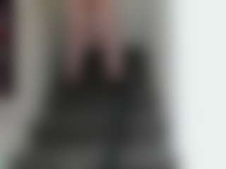 blondiewithanass's Live Sex Cam Show