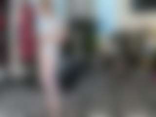 blondiewithanass's Live Sex Cam Show