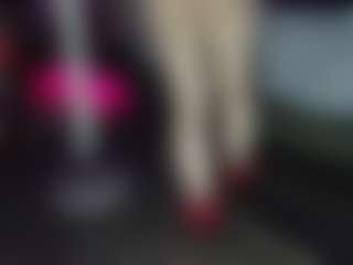 Live cam show with blondiewithanass - Blonde Hair College on Free Soda