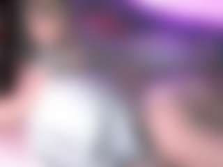 Live cam show with blondiewithanass - Small Ass on Big Tits