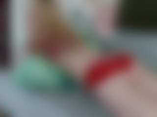 Live cam show with blondiewithanass - Small Ass on LiveSexCams6
