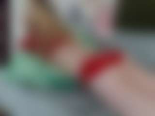 blondiewithanass's Live Sex Cam Show