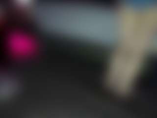 blondiewithanass's Live Sex Cam Show