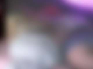 blondiewithanass's Live Sex Cam Show