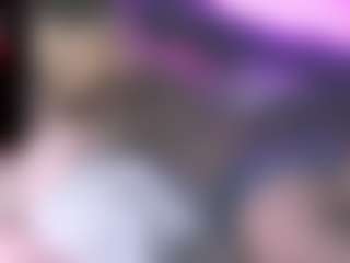 blondiewithanass's Live Sex Cam Show