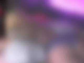 blondiewithanass's Live Sex Cam Show