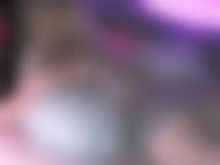 blondiewithanass's Live Sex Cam Show
