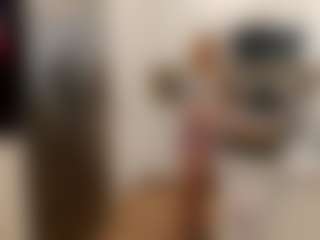 blondiewithanass's Live Sex Cam Show