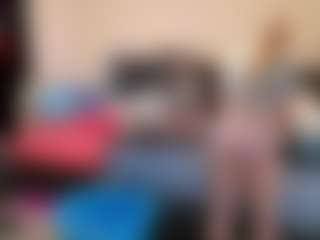blondiewithanass's Live Sex Cam Show