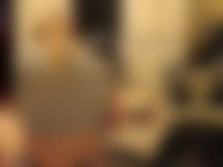 blondiewithanass's Live Sex Cam Show