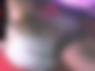 Seks show na żywo z blondiewithanass