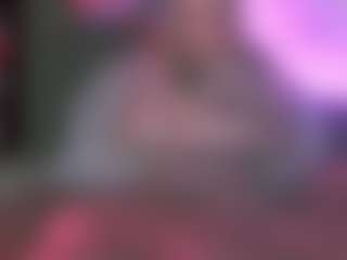 Live cam show with blondiewithanass - Green Eyes on Camsoda
