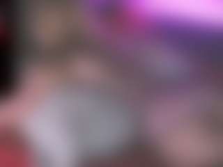 blondiewithanass's Live Sex Cam Show
