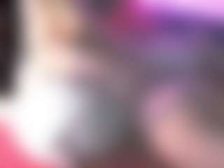blondiewithanass's Live Sex Cam Show