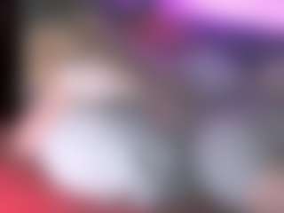 Live cam show with blondiewithanass - Green Eyes on sexytreat.net