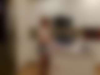 blondiewithanass's Live Sex Cam Show