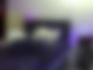 blondiewithanass's Live Sex Cam Show