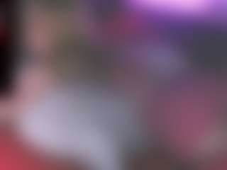 blondiewithanass's Live Sex Cam Show
