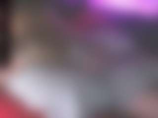 blondiewithanasss Live-Sex-Cam-Show