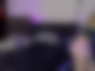 Live cam show with blondiewithanass - Green Eyes on Camsoda
