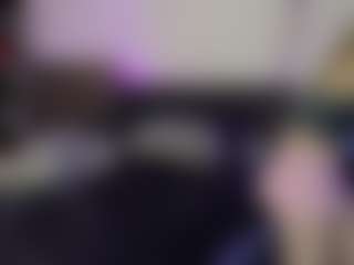 blondiewithanass's Live Sex Cam Show