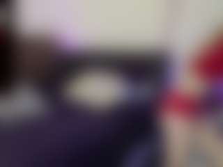 Live cam show with blondiewithanass - Green Eyes on Camsoda