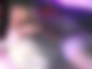blondiewithanass's Live Sex Cam Show