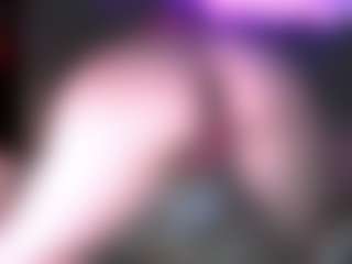 blondiewithanass's Live Sex Cam Show