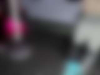 blondiewithanass's Live Sex Cam Show